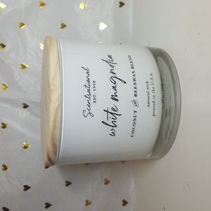 Brand New Scentsational White Magnolia Coconut & Beeswax Blend Candle